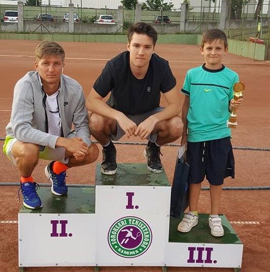 Valkusz Máté, Milán és Márk