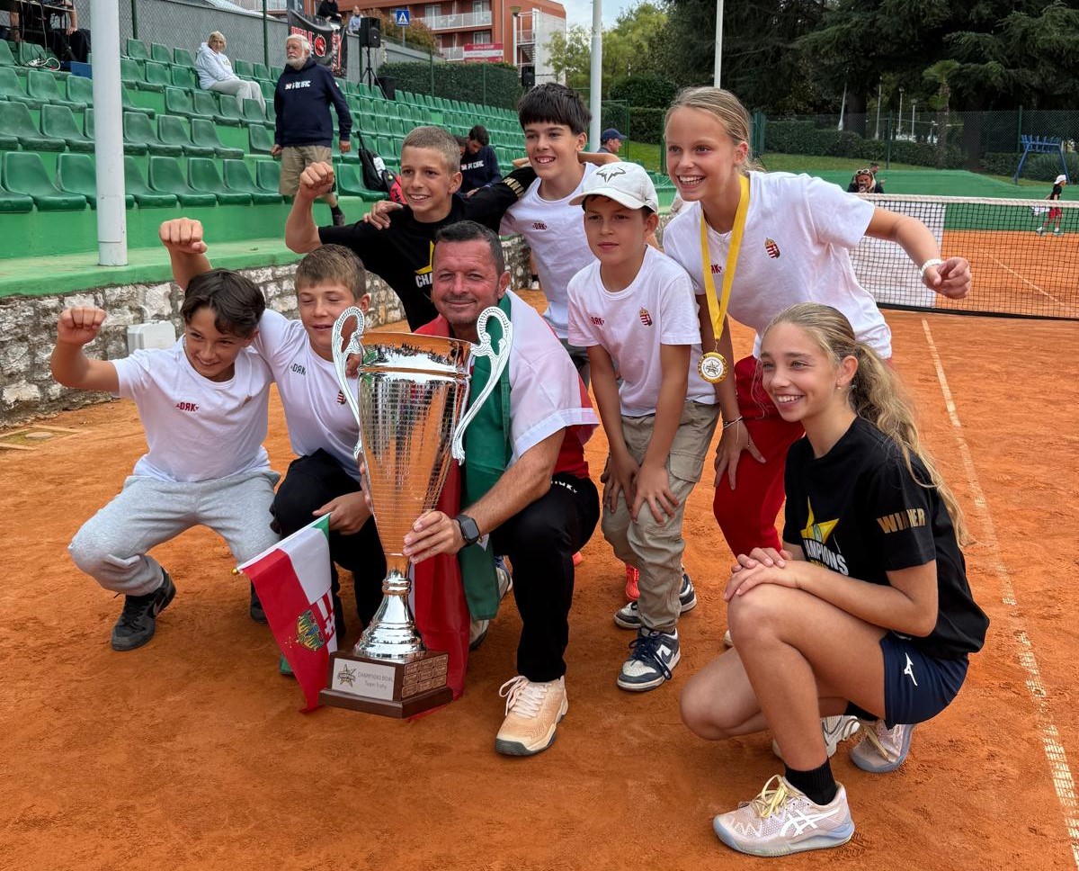 A díszes serleg egy évig Magyarországon lesz