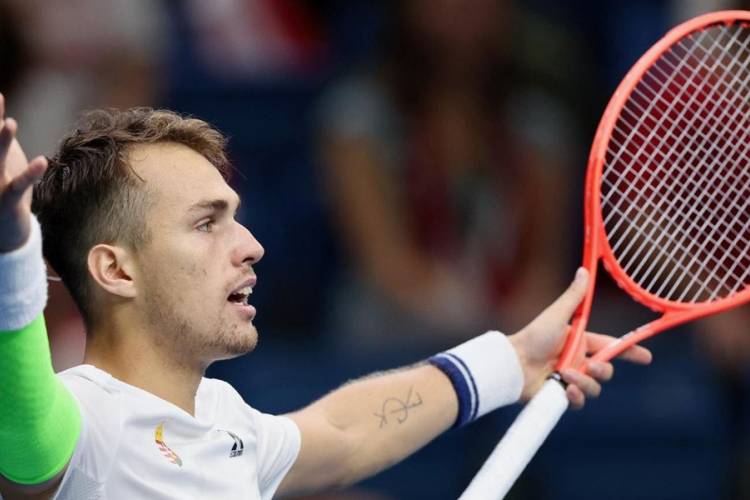 Egy, csak egy legény