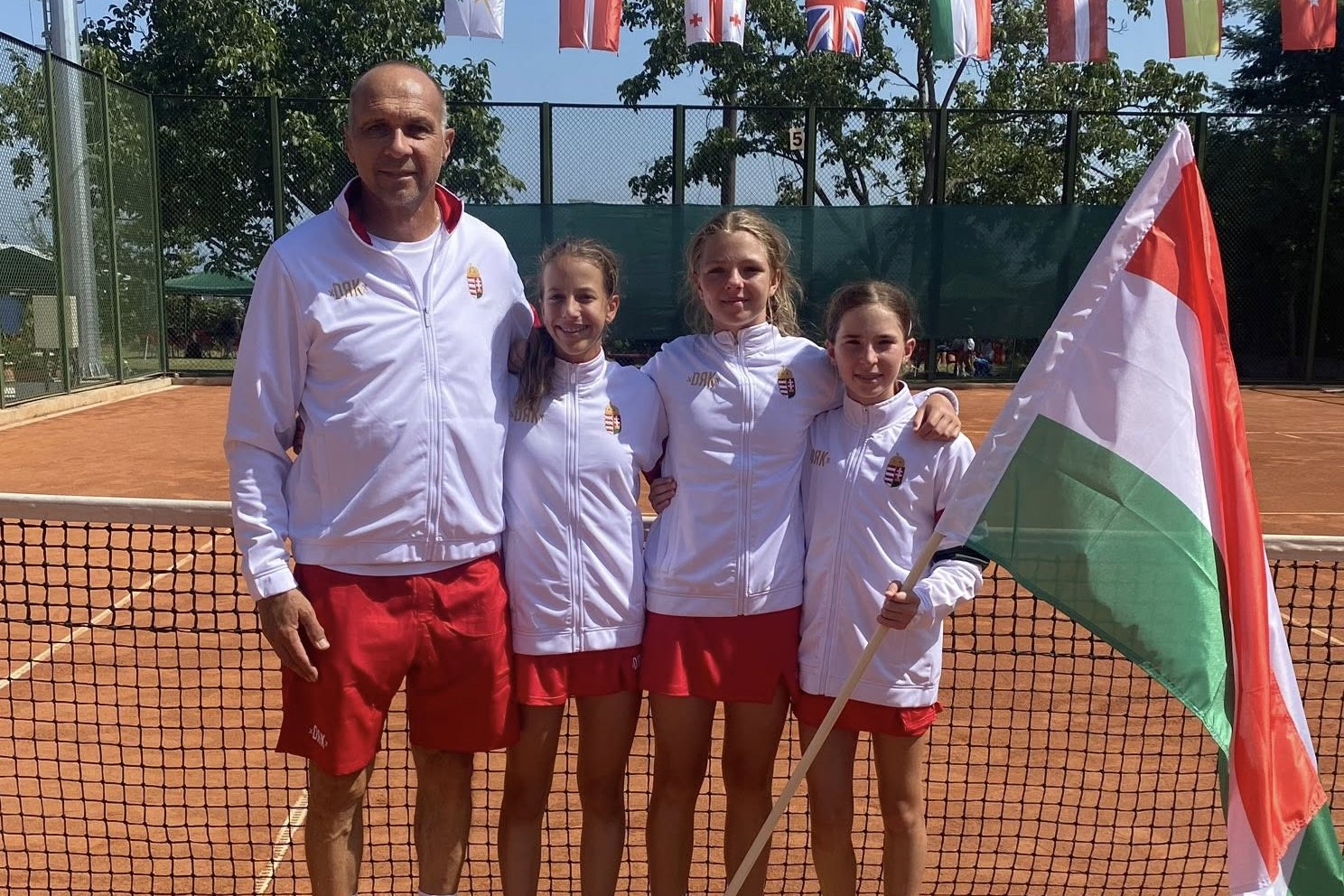 A Gulyás István irányította Polgárdi, Dekovics, Lehoczky összeállítású magyar U12-es leányválogatott